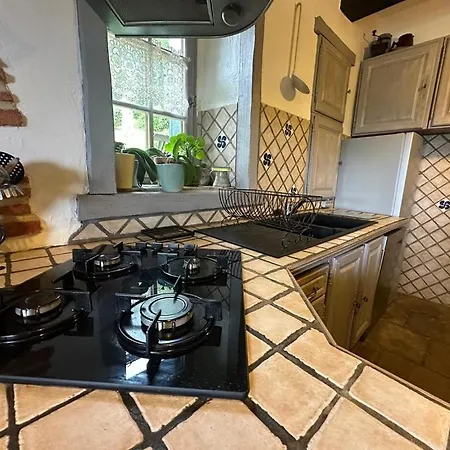 Appartement De 2 A 4 Personnes S'ouvrant Sur Terrasse Vue Montagnes A 4 Kms Des Plages